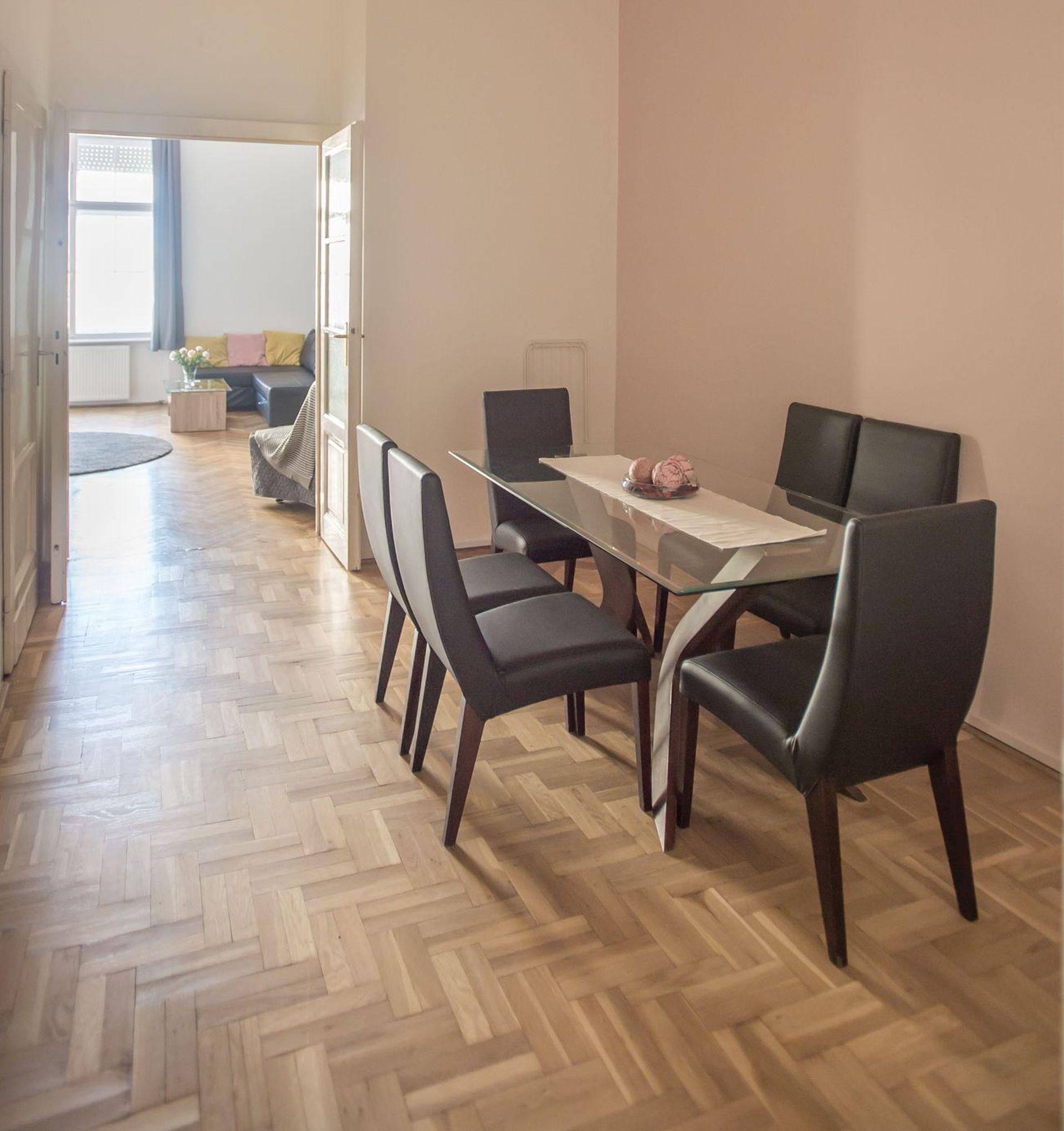Guest house The Magazine & Budapest